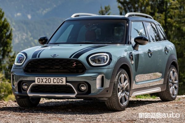 MINI COOPER COUNTRYMAN